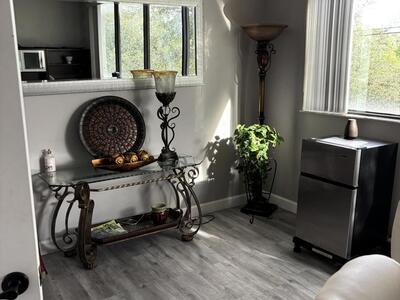 725 SE Port St Lucie Boulevard, Port Saint Lucie, FL 34984