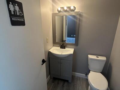 725 SE Port St Lucie Boulevard, Port Saint Lucie, FL 34984