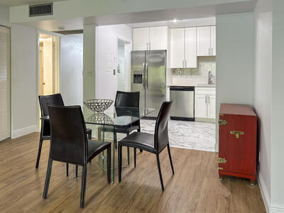 9235 SW 8th Street, Boca Raton, FL 33428