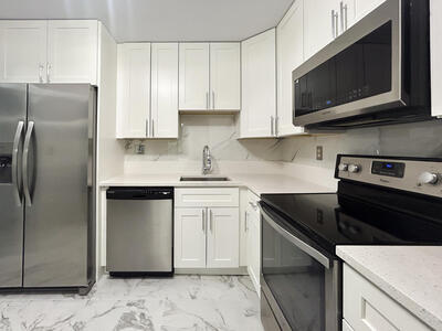 9235 SW 8th Street, Boca Raton, FL 33428