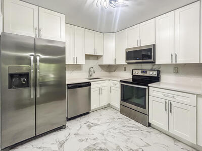 9235 SW 8th Street, Boca Raton, FL 33428