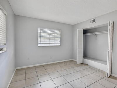 1490 NW 20th Street, Fort Lauderdale, FL 33311