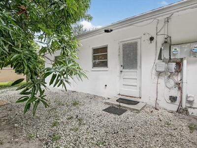 1490 NW 20th Street, Fort Lauderdale, FL 33311