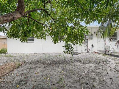 1490 NW 20th Street, Fort Lauderdale, FL 33311