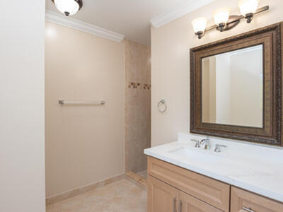 374 Linda Lane, West Palm Beach, FL 33405