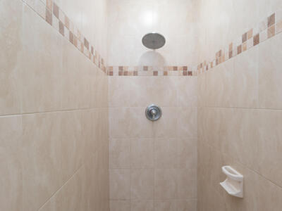 374 Linda Lane, West Palm Beach, FL 33405