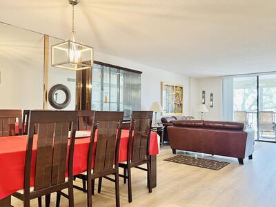 4725 Lucerne Lakes Boulevard E, Lake Worth, FL 33467