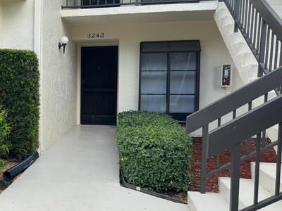 3242 Perimeter Drive W, Greenacres, FL 33413