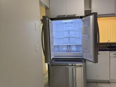 3242 Perimeter Drive W, Greenacres, FL 33413