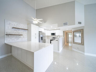 13810 Oneida Drive, Delray Beach, FL 33446