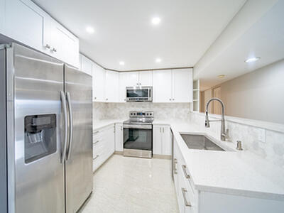 13810 Oneida Drive, Delray Beach, FL 33446