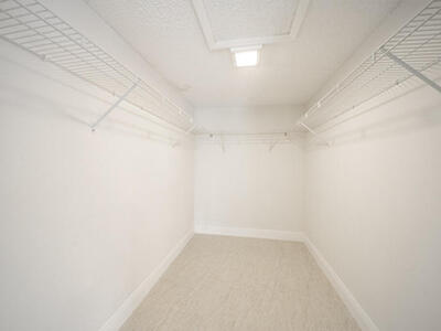 13810 Oneida Drive, Delray Beach, FL 33446