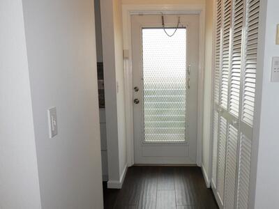 9855 Sandalfoot 306 Boulevard, Boca Raton, FL 33428