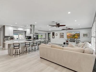 4450 NE 23rd Avenue, Lighthouse Point, FL 33064