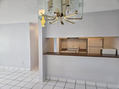 525 Putnam Road, West Palm Beach, FL 33405