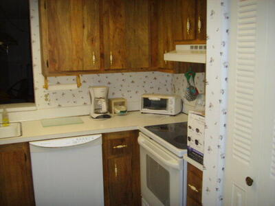 15 Willowbrook Lane, Delray Beach, FL 33446