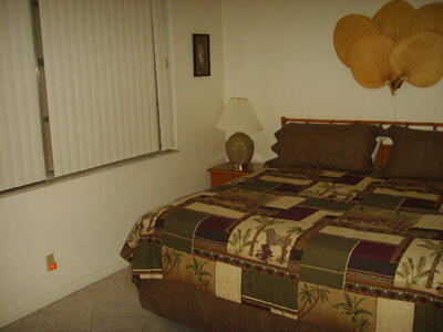 15 Willowbrook Lane, Delray Beach, FL 33446