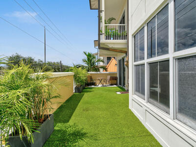 3940 N Flagler Drive, West Palm Beach, FL 33407