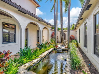 832 SW 34th Avenue, Boynton Beach, FL 33435