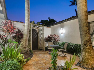 832 SW 34th Avenue, Boynton Beach, FL 33435