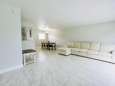 725 Lori Drive, Palm Springs, FL 33461