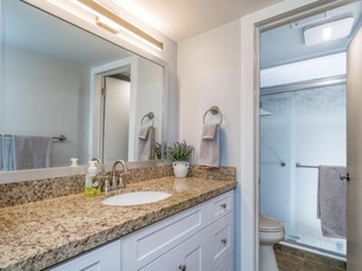 1814 Presidential Way, West Palm Beach, FL 33401