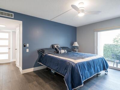 1814 Presidential Way, West Palm Beach, FL 33401