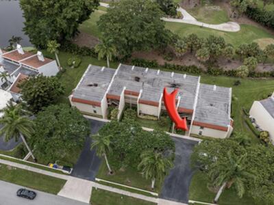 1814 Presidential Way, West Palm Beach, FL 33401