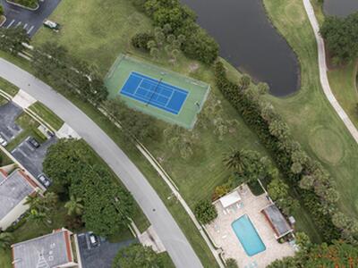 1814 Presidential Way, West Palm Beach, FL 33401