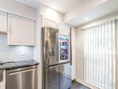 1814 Presidential Way, West Palm Beach, FL 33401