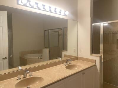 906 Mariner Bay Boulevard, Fort Pierce, FL 34949