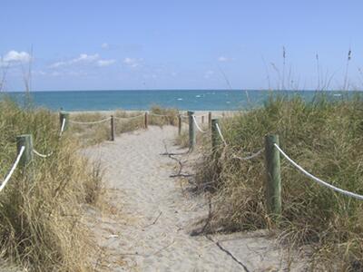 906 Mariner Bay Boulevard, Fort Pierce, FL 34949