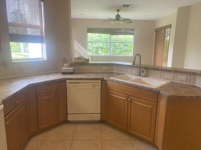 906 Mariner Bay Boulevard, Fort Pierce, FL 34949