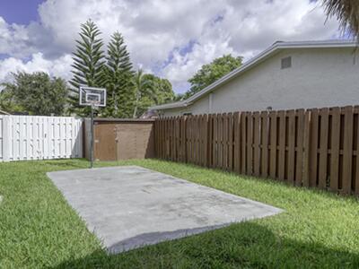 11910 NW 38th Place, Sunrise, FL 33323