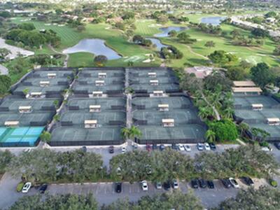 20 Westgate Lane, Boynton Beach, FL 33436