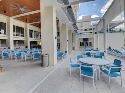 20 Westgate Lane, Boynton Beach, FL 33436