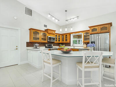 14204 Broken Wing Lane, Palm Beach Gardens, FL 33418