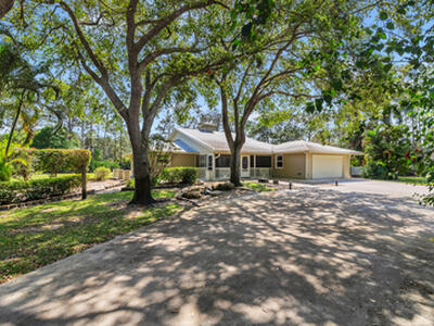 14204 Broken Wing Lane, Palm Beach Gardens, FL 33418