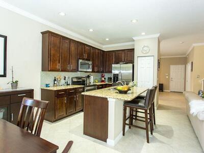 10426 Wellington Parc Drive, Wellington, FL 33449