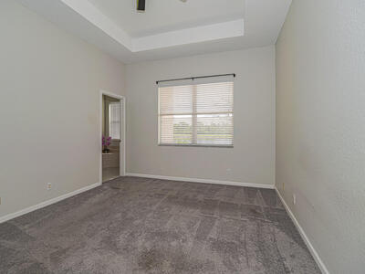 5518 Place Lake Drive, Fort Pierce, FL 34951