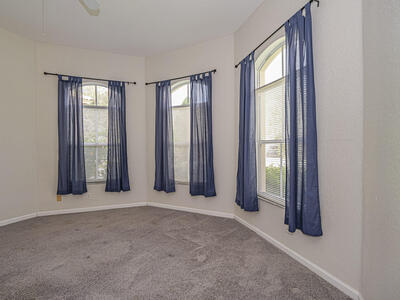 5518 Place Lake Drive, Fort Pierce, FL 34951