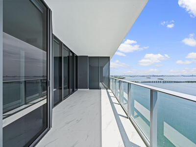 700 NE 24th Street, Miami, FL 33137