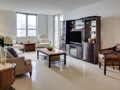 701 Brickell Key Boulevard, Miami, FL 33131