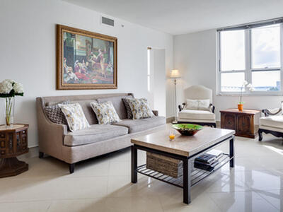 701 Brickell Key Boulevard, Miami, FL 33131