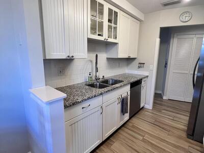 150 SE Four Winds Drive, Stuart, FL 34996