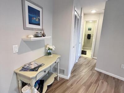 150 SE Four Winds Drive, Stuart, FL 34996