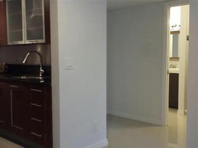 8789 NW 39 Th Street, Sunrise, FL 33351