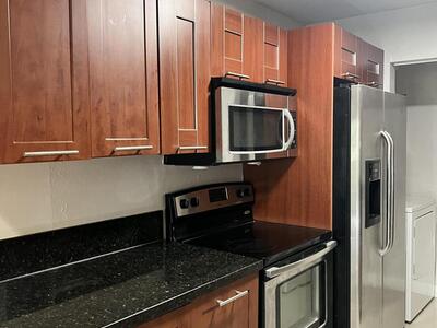 8789 NW 39 Th Street, Sunrise, FL 33351