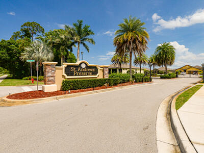 6326 NW Northwood Loop, Port Saint Lucie, FL 34983