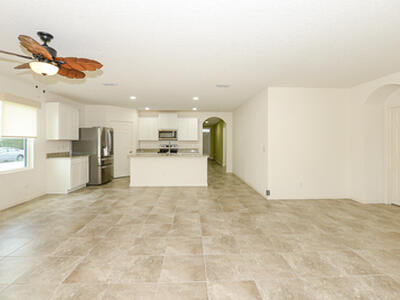 6326 NW Northwood Loop, Port Saint Lucie, FL 34983